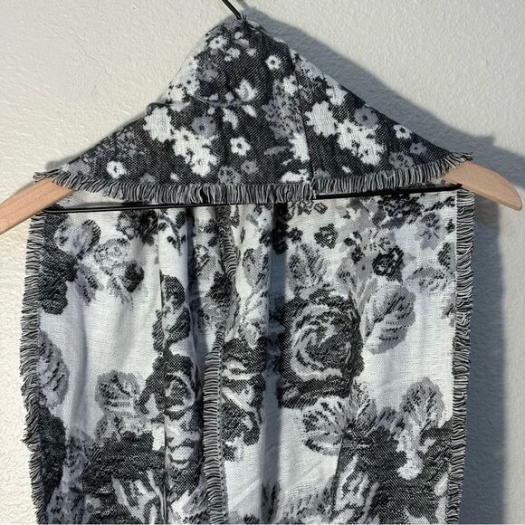Infinity Scarf Chic Black Gray White Floral Fringe. - Picture 5 of 10